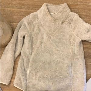 Fuzzy half zip sweatshirt